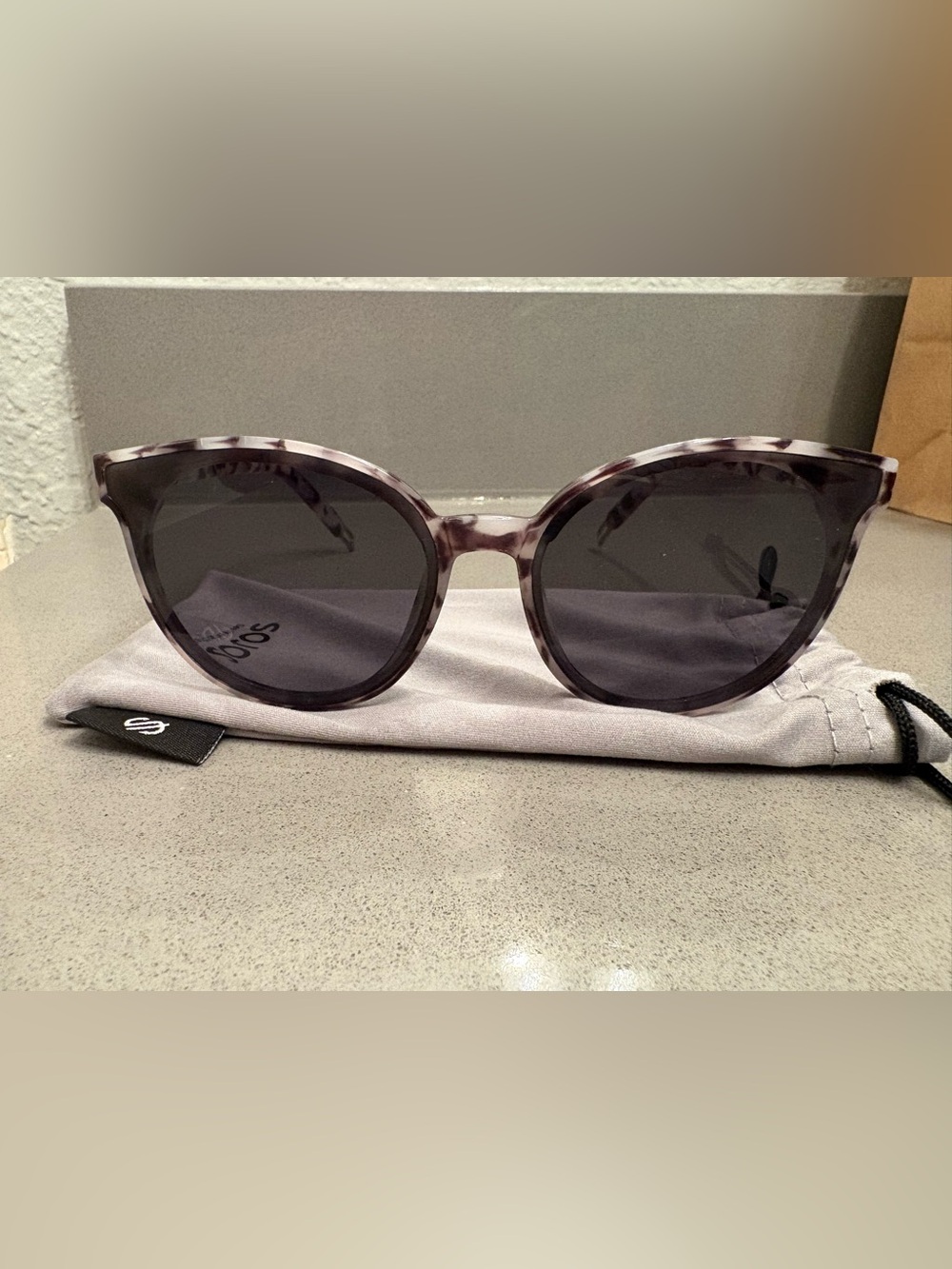 Women's Round Cat-Eye Tortoiseshell Sunglasses - Gray Lenses